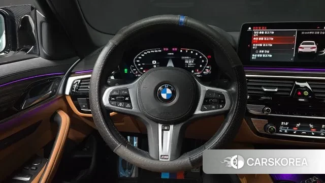 BMW 5 Series (G30) 2021 Белый из Кореи, фото 4