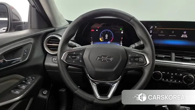 Chevrolet (GM Daewoo) Trax Crossover 2023 Черный из Кореи, фото 4