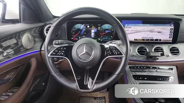 Mercedes-Benz E-Class W213 2022 Белый из Кореи, фото 4