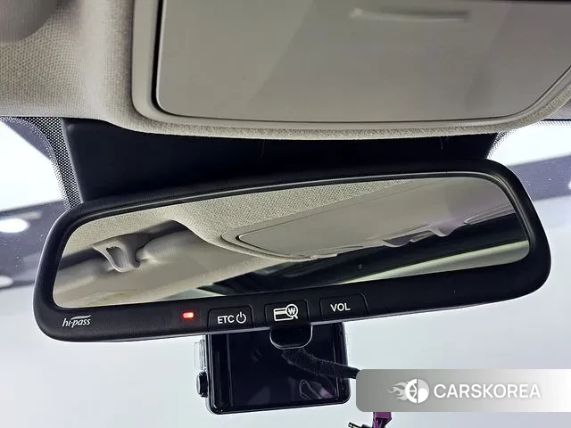 Kia Stonic 2018 Красный из Кореи, фото 4