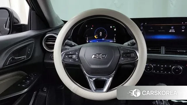 Chevrolet (GM Daewoo) Trax Crossover 2024 Черный из Кореи, фото 4