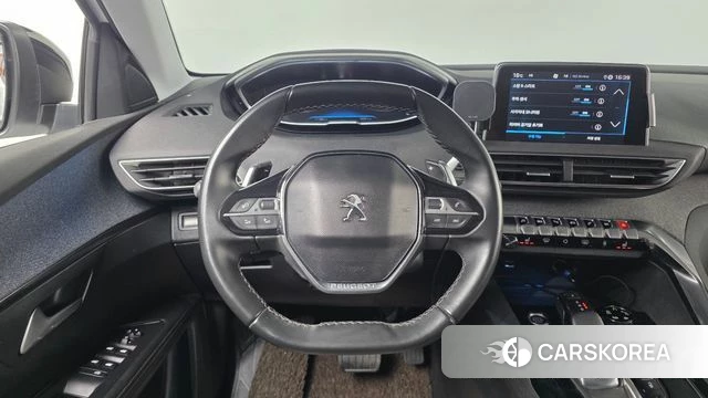 Peugeot 5008 second generation 2019 Белый из Кореи, фото 4