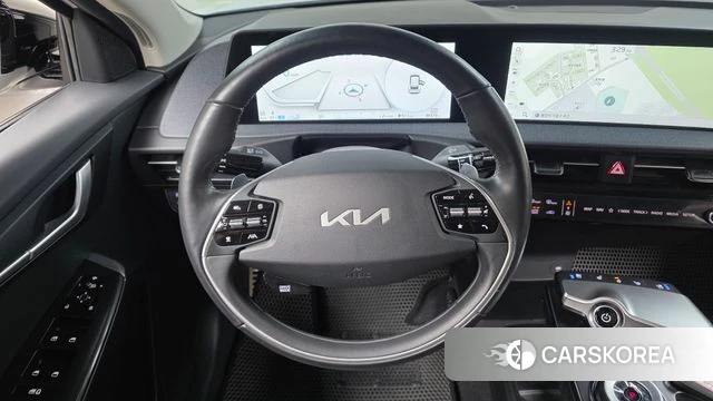 Kia EV6 2024 Белый из Кореи, фото 4