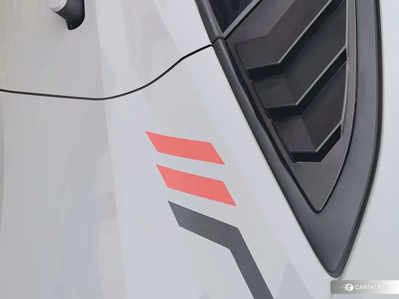 Chang'an Changan UNI-V 2023 Silver/gray из Китая, фото 4