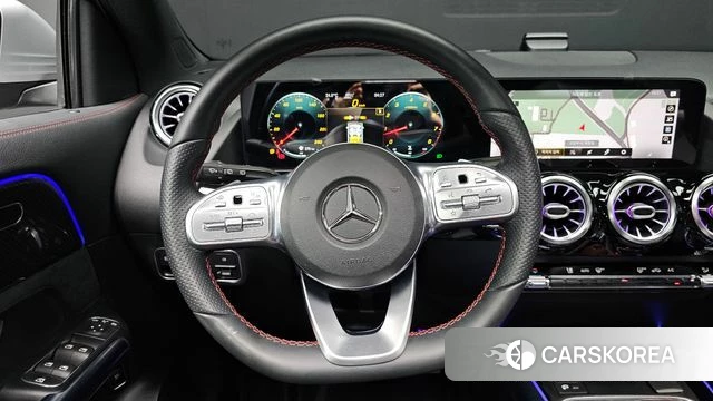 Mercedes-Benz GLA - Class H247 2020 Серебристо-серый из Кореи, фото 4