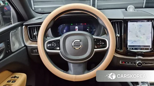 Volvo XC60 second Generation 2022 Серый из Кореи, фото 4