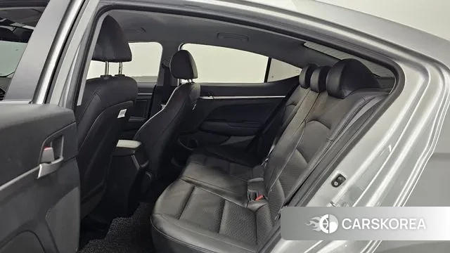 Hyundai The New Avante AD 2018 Серебристо-серый из Кореи, фото 4