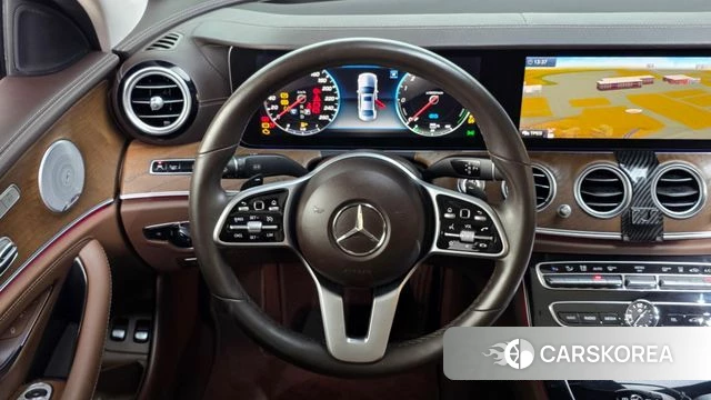 Mercedes-Benz E-Class W213 2019 Белый из Кореи, фото 4