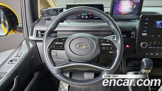 Hyundai Staria 2021 Желтый из Кореи, фото 4