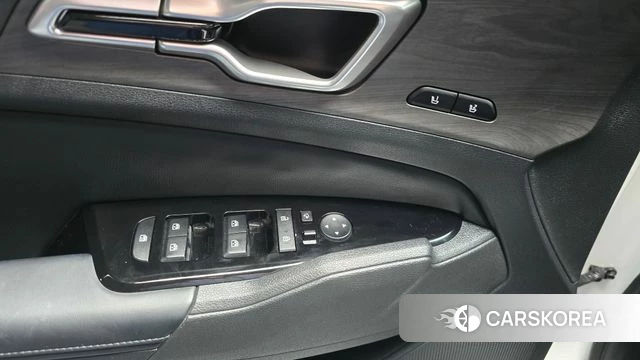 Kia Sportage 5th Generation 2022 Белый из Кореи, фото 4