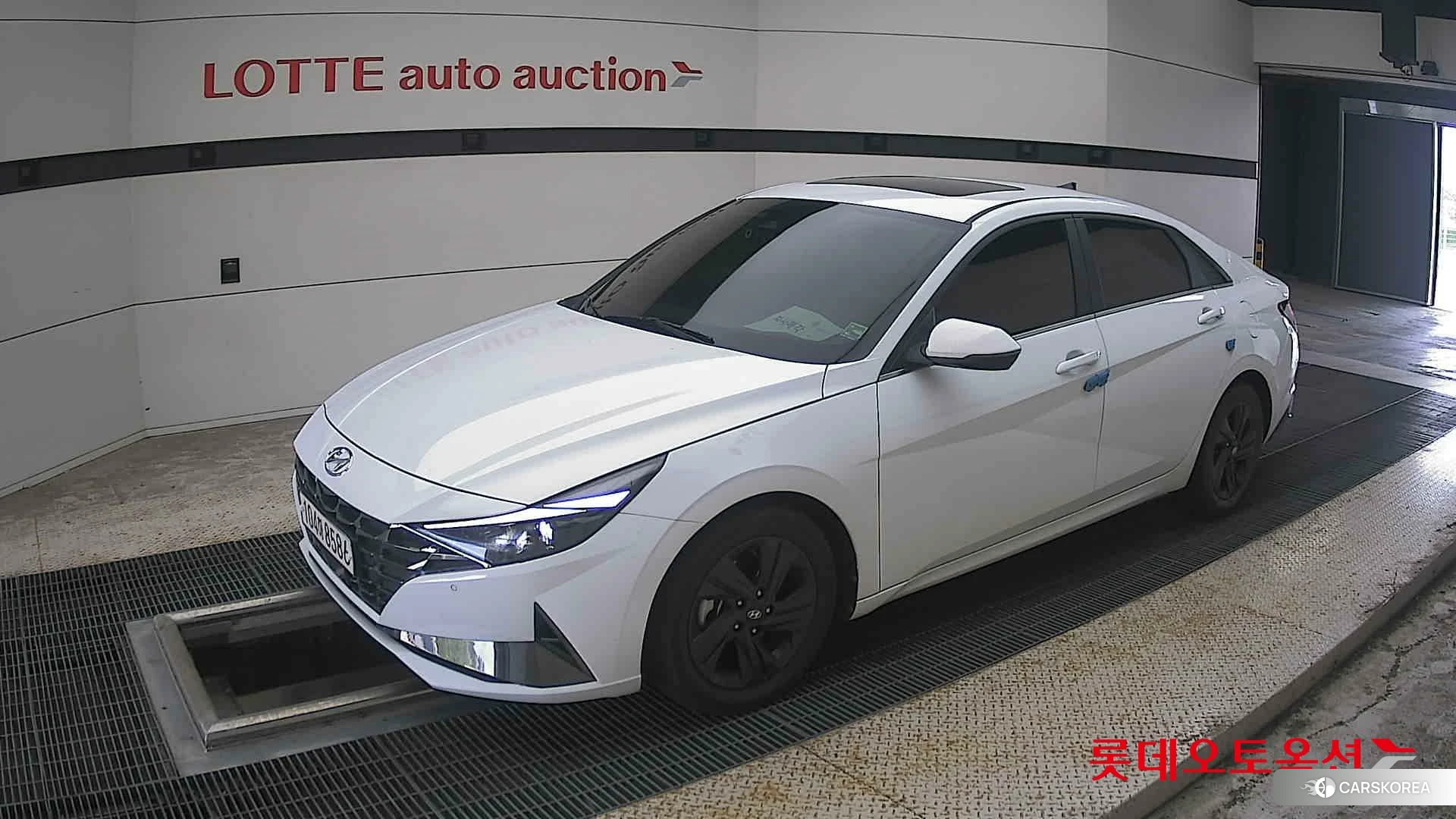 Hyundai Avante 2021 Polar White из Кореи, фото 4