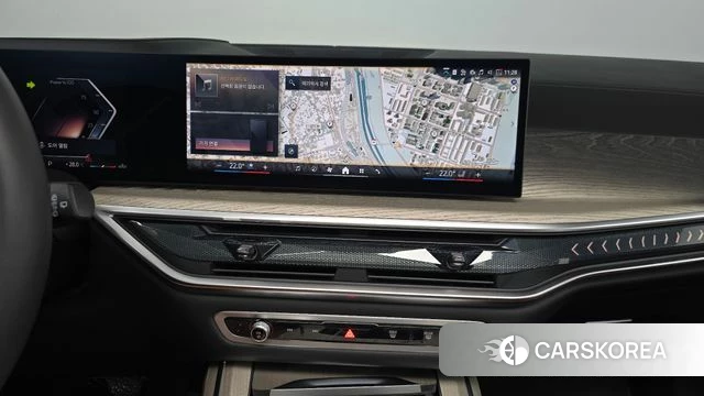 BMW X7 (G07) 2025 Белый из Кореи, фото 4