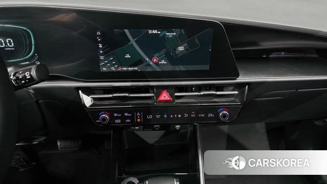 Kia Di Ol Nu Niro 2022 Серебряный из Кореи, фото 4
