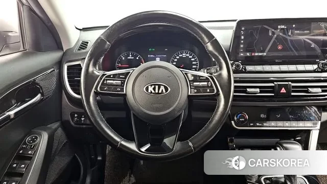 Kia Seltos 2020 Серебряный из Кореи, фото 4