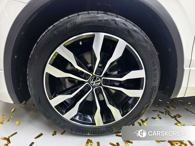 Volkswagen Tiguan L 2021 Белый из Китая, фото 4