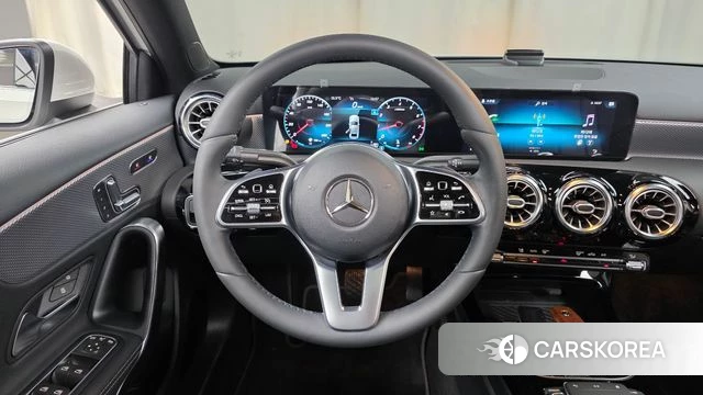 Mercedes-Benz A-Class W177 2021 Белый из Кореи, фото 4