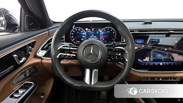 Mercedes-Benz E-Class W214 2024 Синий из Кореи, фото 4