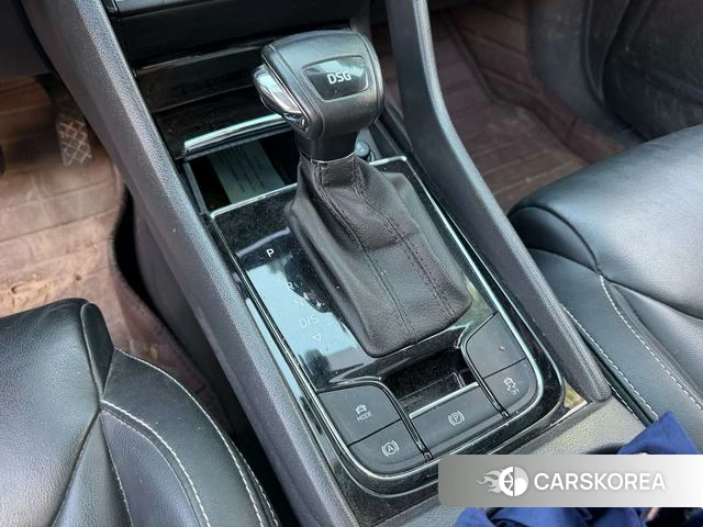 Skoda Kodiak 2021 Белый из Китая, фото 4