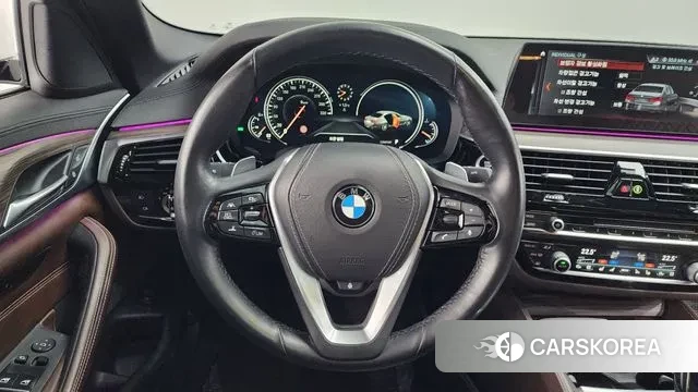 BMW 5 Series (G30) 2018 Белый из Кореи, фото 4