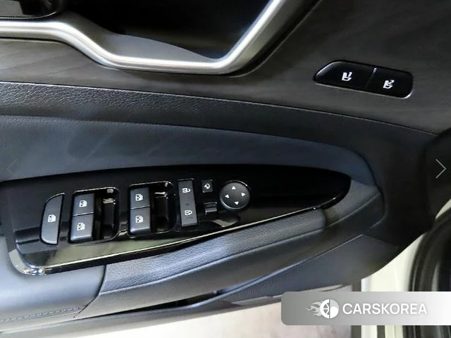 Kia Sportage 5th Generation Hybrid 2022 Белый из Кореи, фото 4