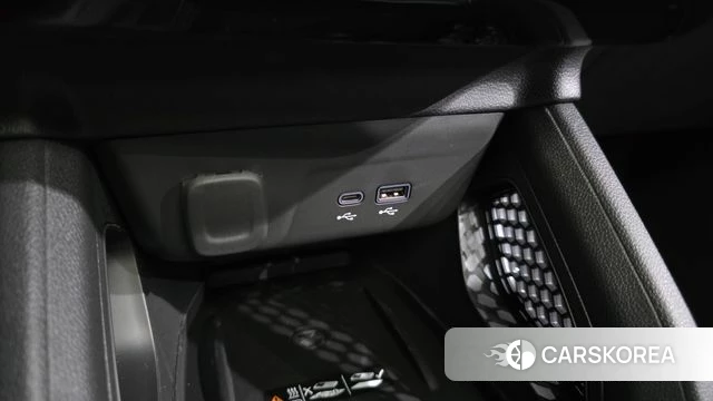 Chevrolet (GM Daewoo) The New Trail Blazer 2026 Белый из Кореи, фото 4