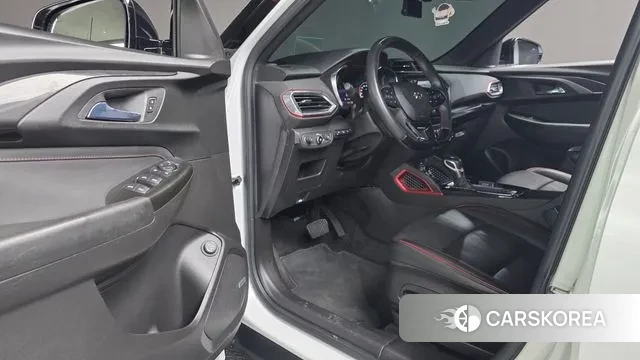 Chevrolet (GM Daewoo) Trailblazer 2021 Белый из Кореи, фото 4