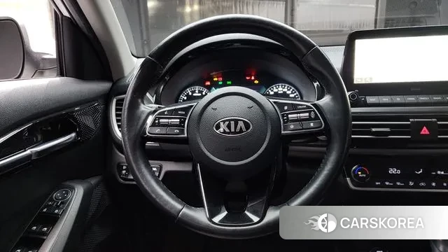 Kia Seltos 2019 Белый из Кореи, фото 4
