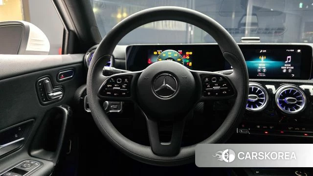 Mercedes-Benz A-Class W177 2020 Белый из Кореи, фото 4