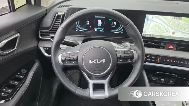 Kia Sportage 5th Generation Hybrid 2024 Белый из Кореи, фото 4