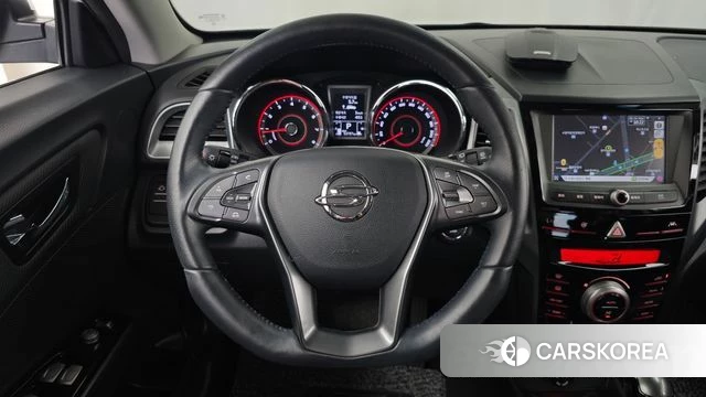 Ssangyong Tivoli Armor 2018 Жемчужный цвет из Кореи, фото 4