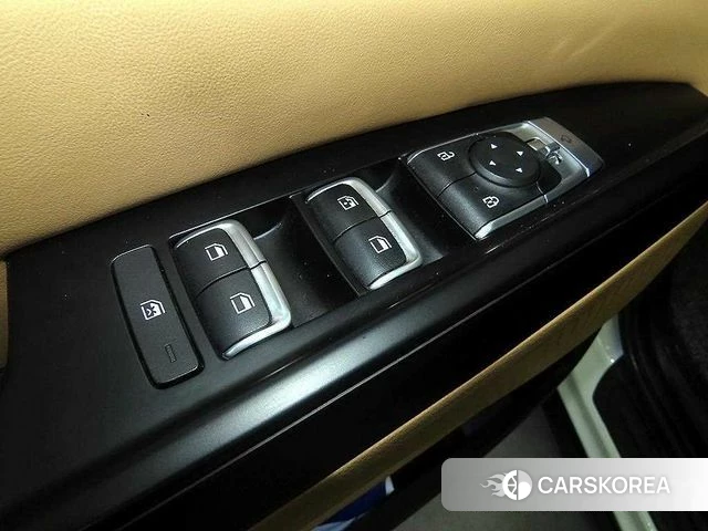 Kia Carnival 4th generation 2023 Белый из Кореи, фото 4