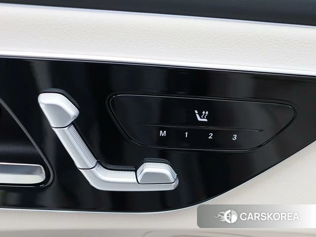 Mercedes-Benz CLE level 2025 Серебристо-серый из Китая, фото 4