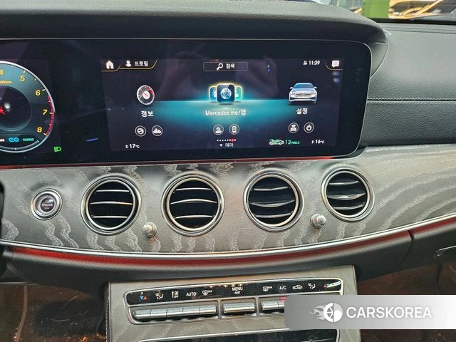Mercedes-Benz E-Class W213 2021 Черный из Кореи, фото 4