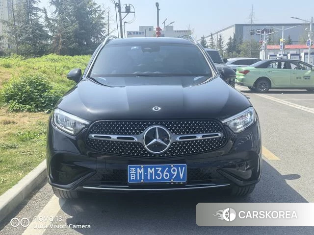 Mercedes-Benz GLC 2024 Черный из Китая, фото 4