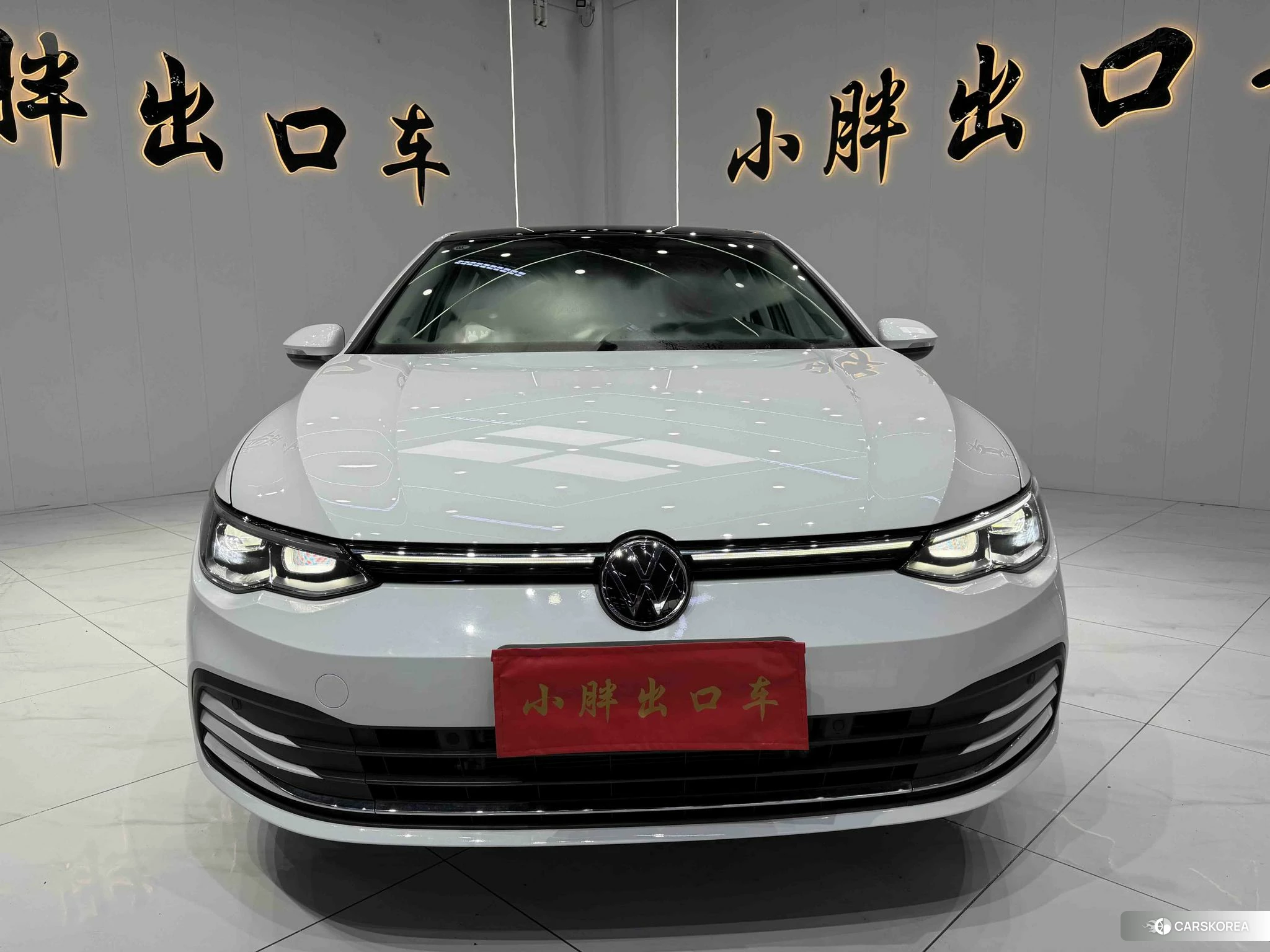 Volkswagen Golf 2022 Белый из Китая, фото 4