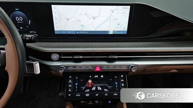 Hyundai Grandeur Hybrid (GN7) 2023 Белый из Кореи, фото 4