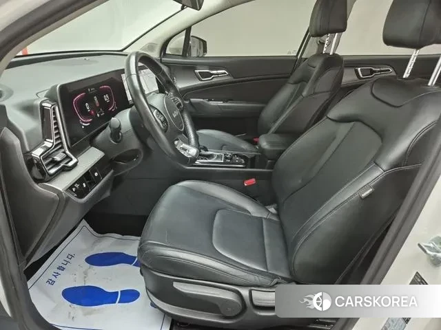 Kia Sportage 5th Generation 2022 Белый из Кореи, фото 4