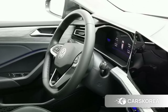Volkswagen Sagitar 2024 Черный из Китая, фото 4
