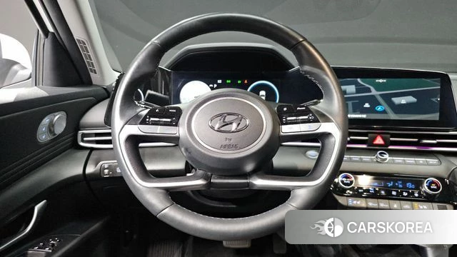 Hyundai Avante Hybrid (CN7) 2023 Белый из Кореи, фото 4