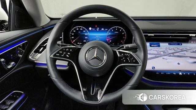 Mercedes-Benz E-Class W214 2025 Белый из Кореи, фото 4