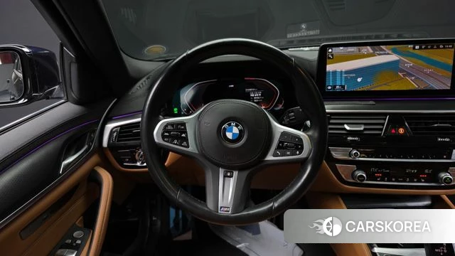BMW 5 Series (G30) 2022 Черный из Кореи, фото 4