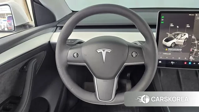 Tesla Model Y 2022 Белый из Кореи, фото 4