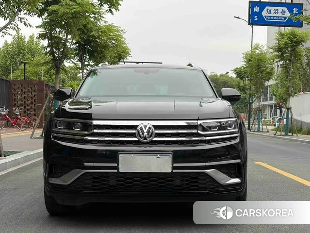 Volkswagen Tourang 2021 Черный из Китая, фото 4