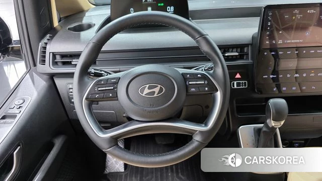 Hyundai Staria 2024 Белый из Кореи, фото 4