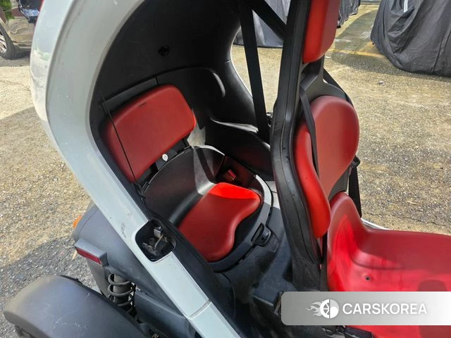 Renault Korea (Samsung) Twizy 2018 Красный из Кореи, фото 4