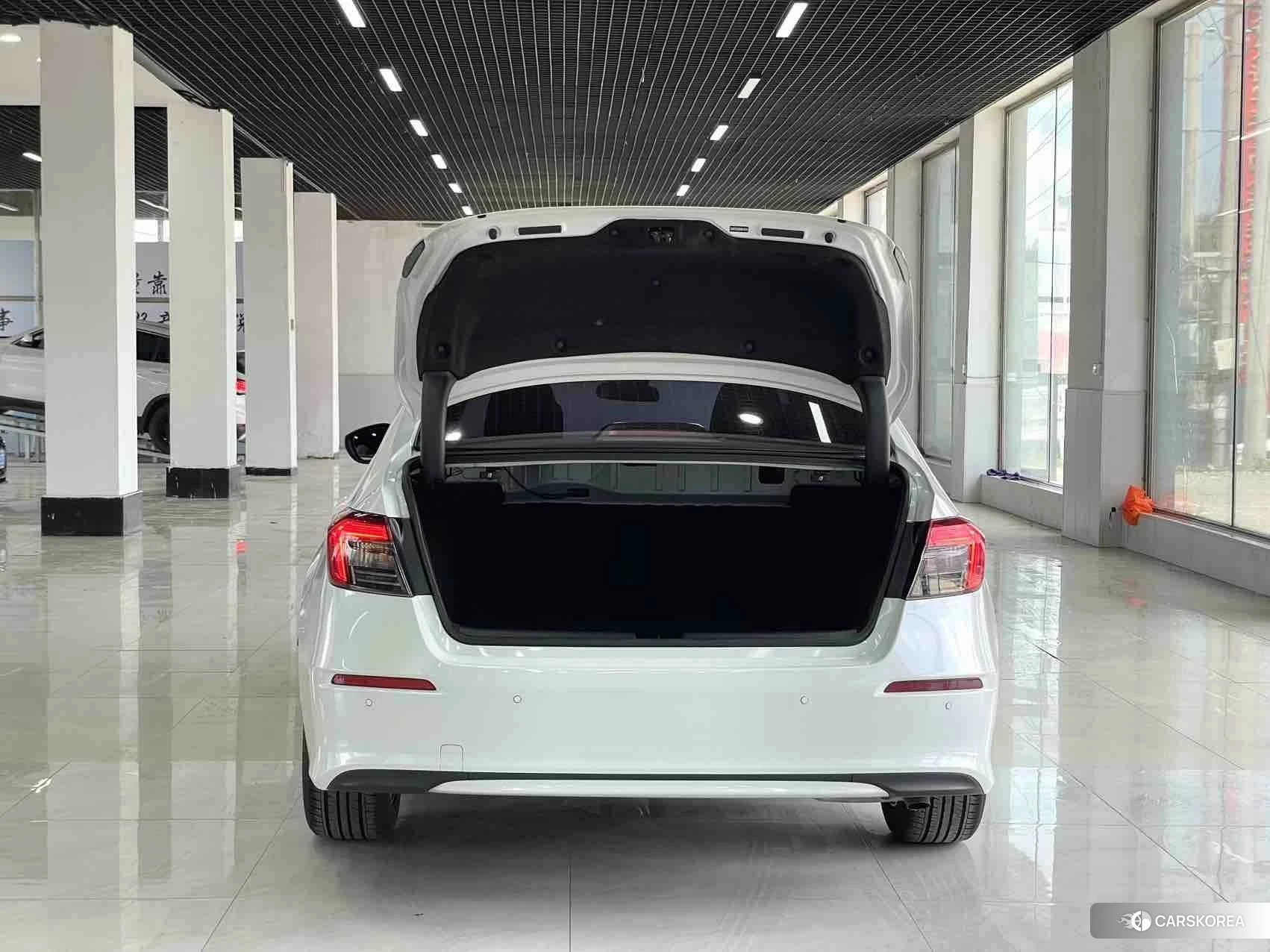 Honda Civic 2021 Белый из Китая, фото 4