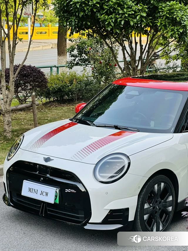 MINI Electric JCW 2025 Белый из Китая, фото 4