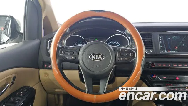 Kia The New Carnival id 2387823 из Кореи 4