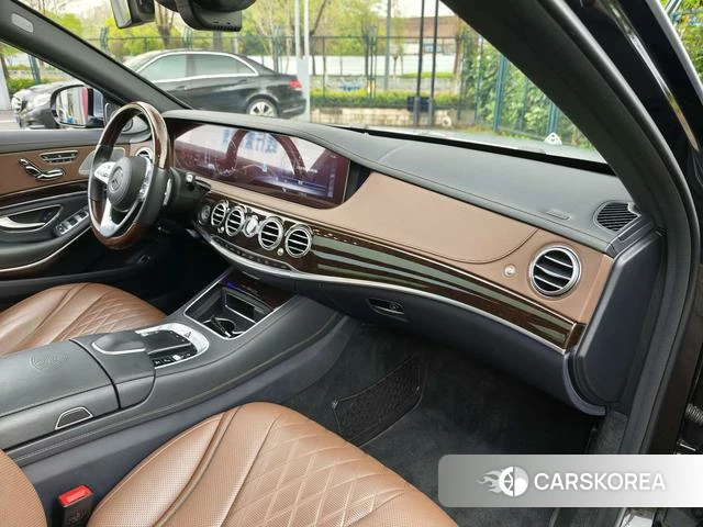 Mercedes-Benz Maybach S-class 2019 Черный из Китая, фото 4