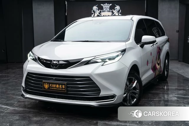Toyota Saina 2025 Белый из Китая, фото 4